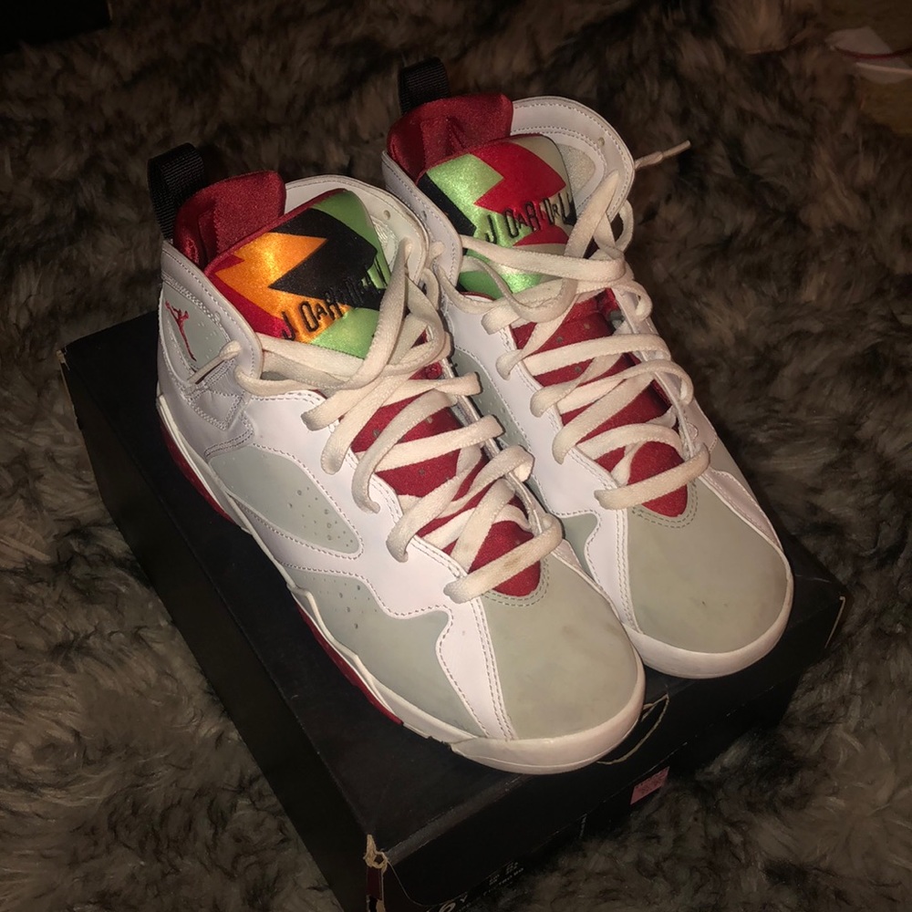 Air Jordan 7 Hare